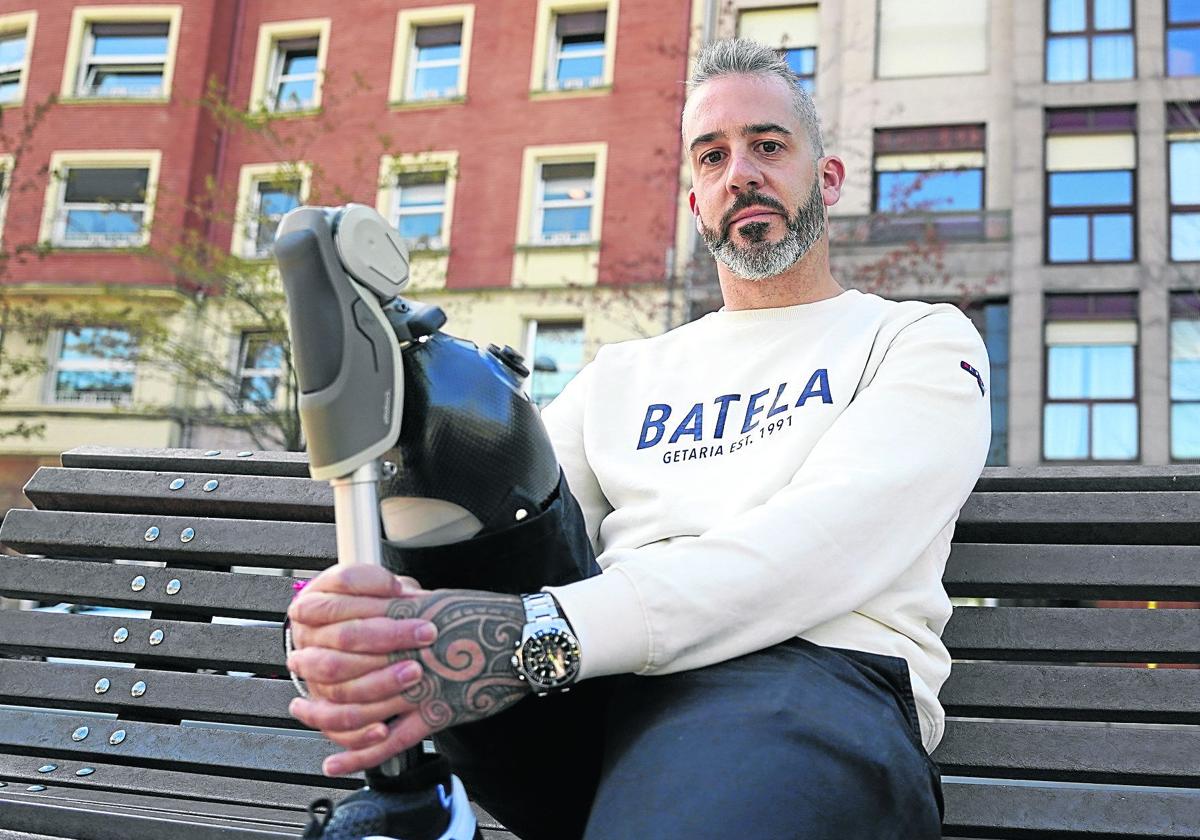 Jakes Anduaga: «Solo llevaba ocho meses en la empresa cuando perdí la pierna»