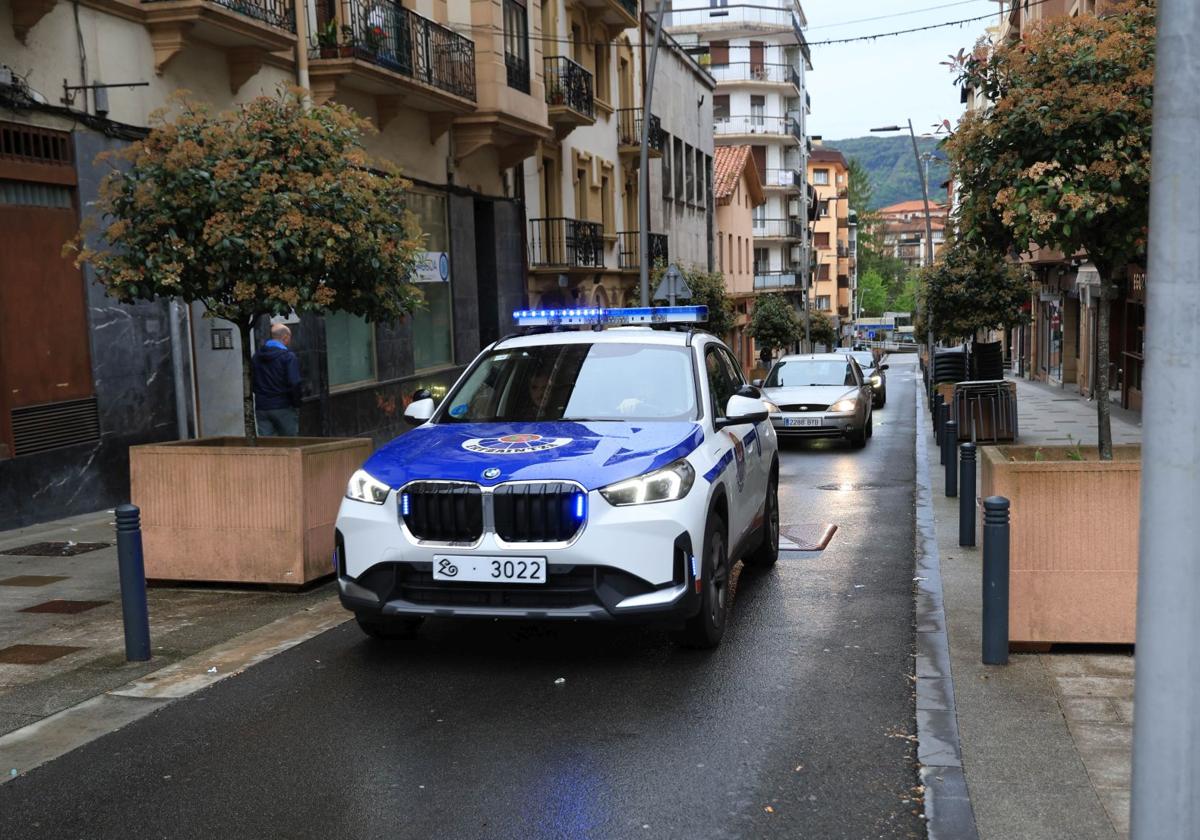 A prisión el hombre de Irun que insultó, agredió y mordió a dos mujeres, un hombre y varios agentes de la Ertzaintza