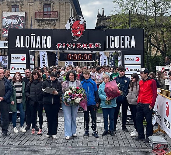 Homenaje a 'Sagas' durante la prueba.