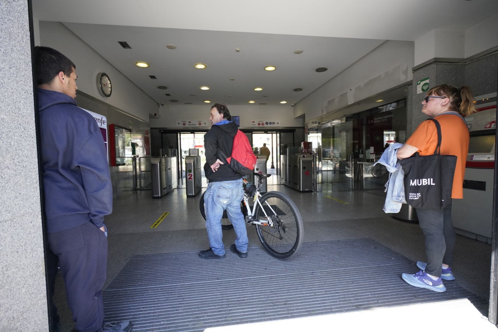 El apagón genera confusión en toda Gipuzkoa