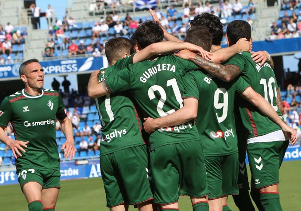 El 1x1 de los jugadores del Eibar ante el Tenerife