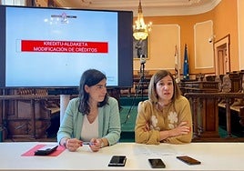 La delegada de Hacienda, Nuria Alzaga, y la alcaldesa, Cristina Laborda, presentaron las nuevas partidas.