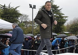 Arnaldo Otegi en Pamplona durante el Aberri Eguna.