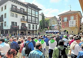 Maiatzaren 18an herriko hainbat abesbatzek hartuko dute parte Herri Kanta jaialdian.