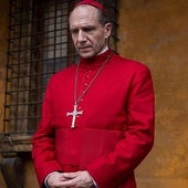 Ralph Fiennes en 'Conclave'.