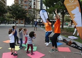 Dinamizatzaileek gidatuko dituzte jolasak.