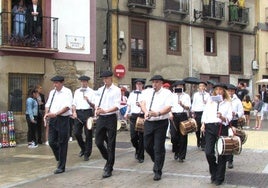 La formación de txistularis estrenará la composición de Biteri.