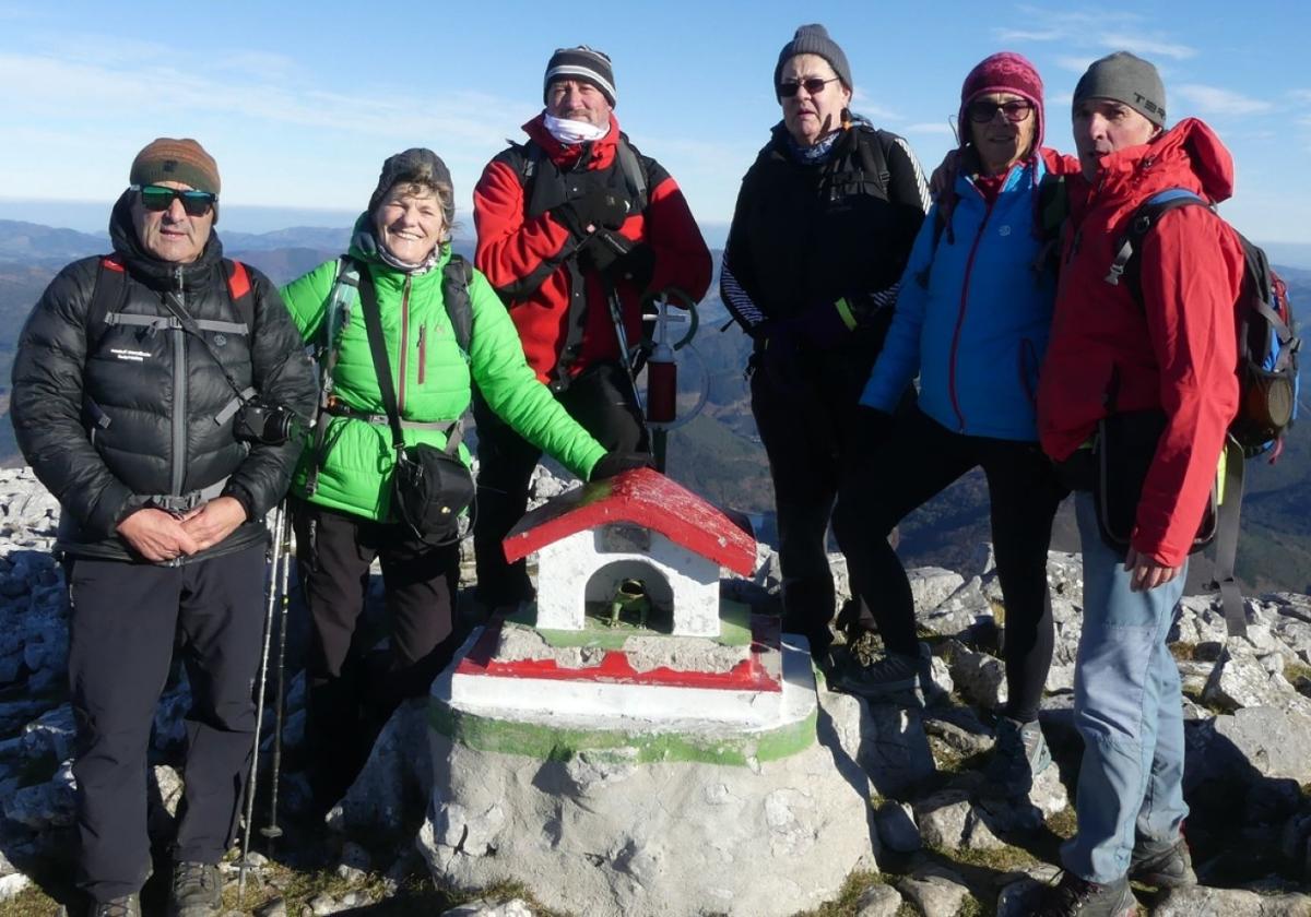 'The Mountain Family', oda a la amistad y al montañismo