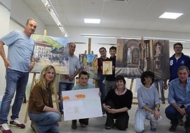 Los ganadores del certamen junto a los miembros del jurado, de ADI y Ayuntamiento.