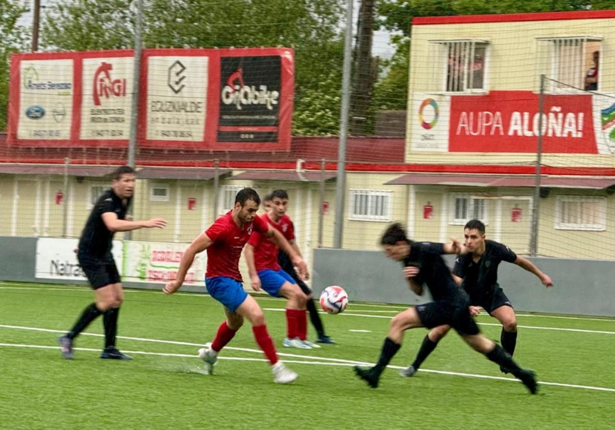 El Aloña coge aire tras sumar los tres puntos ante el Hernani en Azkoagain