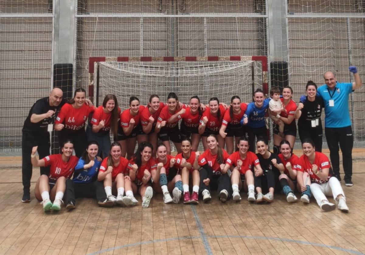 El Ereintza Bitek supera el playoff tras un grandísimo fin de semana de balonmano en casa