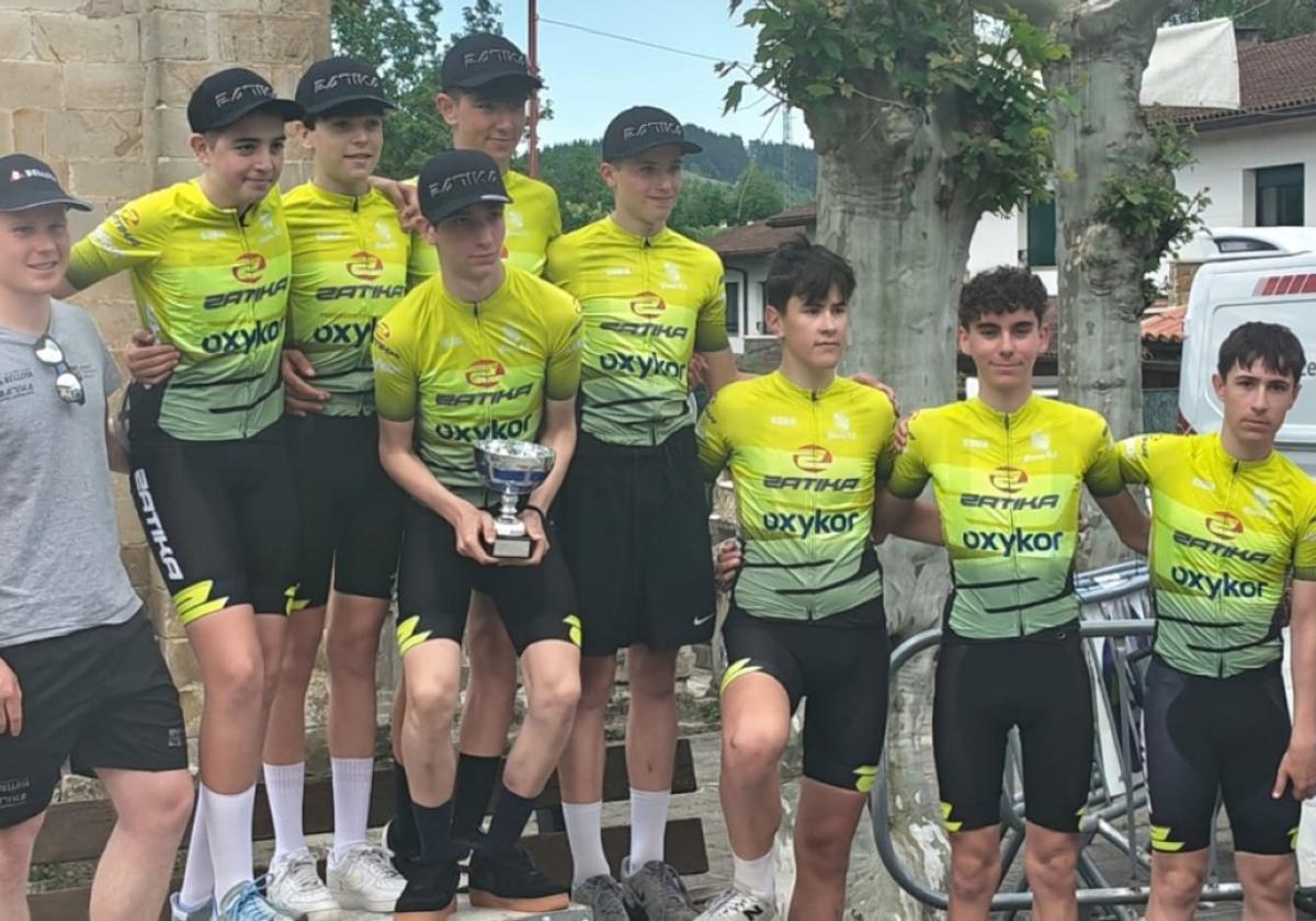 Ion Salaberria, campeón de Gipuzkoa y Oxykor, ganador por equipos en Segura