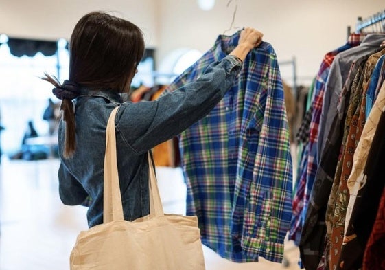 El mercadillo de ropa vintage más grande de Europa que aterriza en San Sebastián