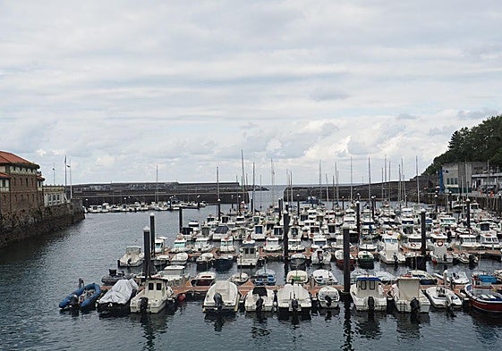 «El Gobierno Vasco no contempla construir un nuevo puerto deportivo en Mutriku»