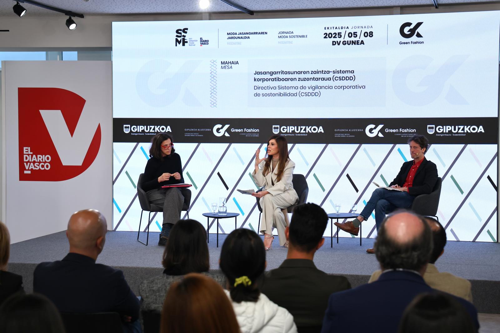 El Foro de Moda Sostenible en DV Gunea, en imágenes