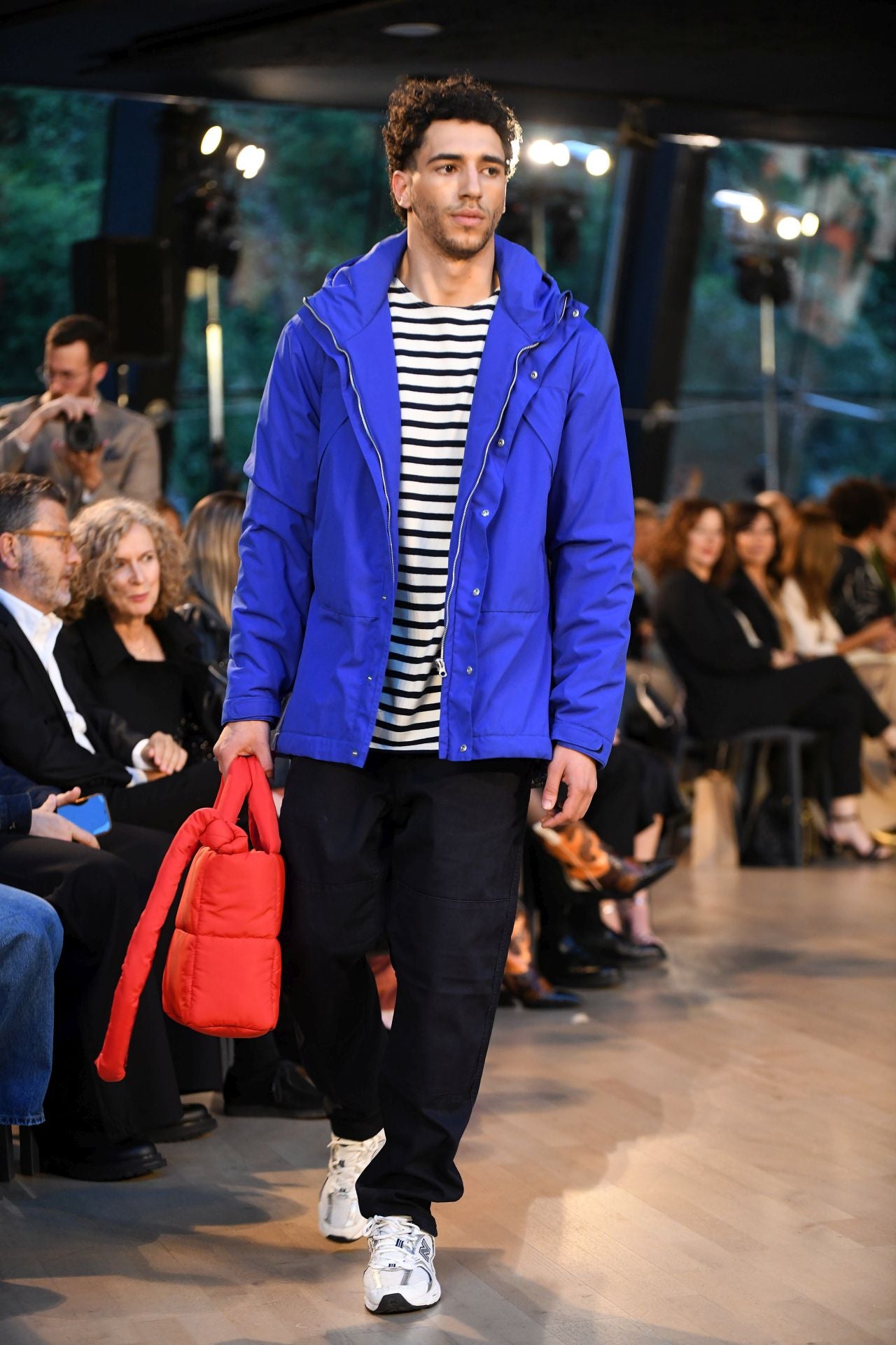 Desfile de Loreak Mendian en Balenciaga