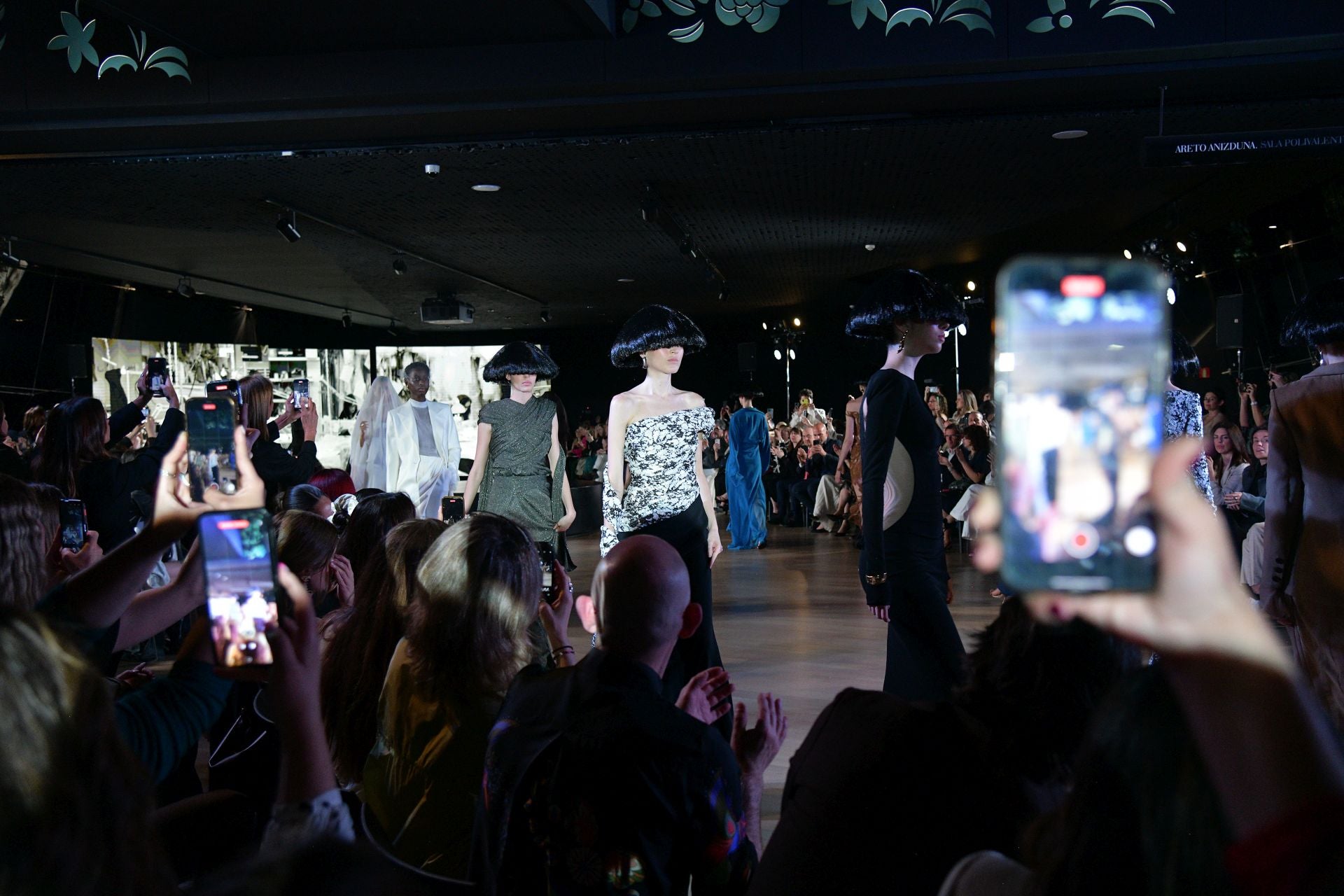 Desfile de Ze García en Balenciaga
