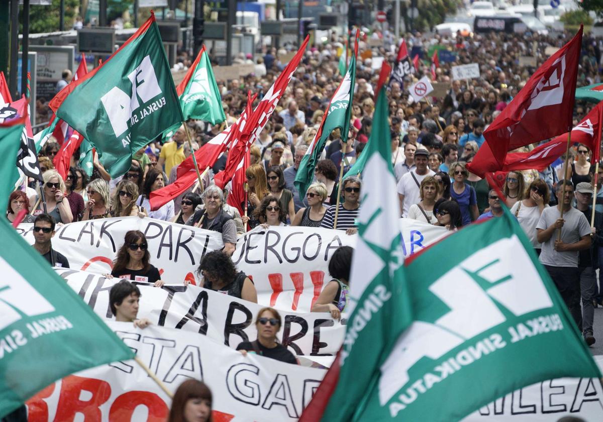 Educación y sindicatos retomarán hoy la negociación tras concluir sin acuerdo la reunión de ayer