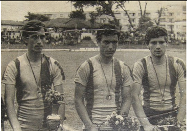 El Xhiro, en Radio Tirana