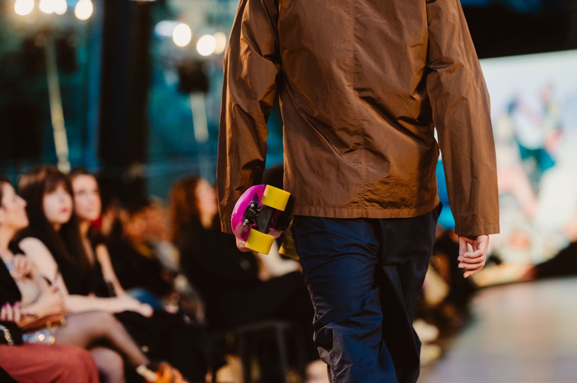 El desfile 30 aniversario de Loreak Mendian
