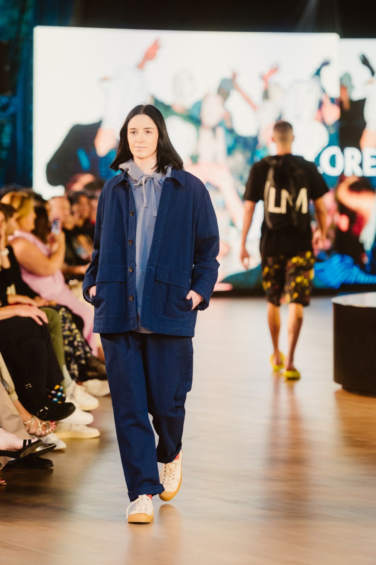 El desfile 30 aniversario de Loreak Mendian