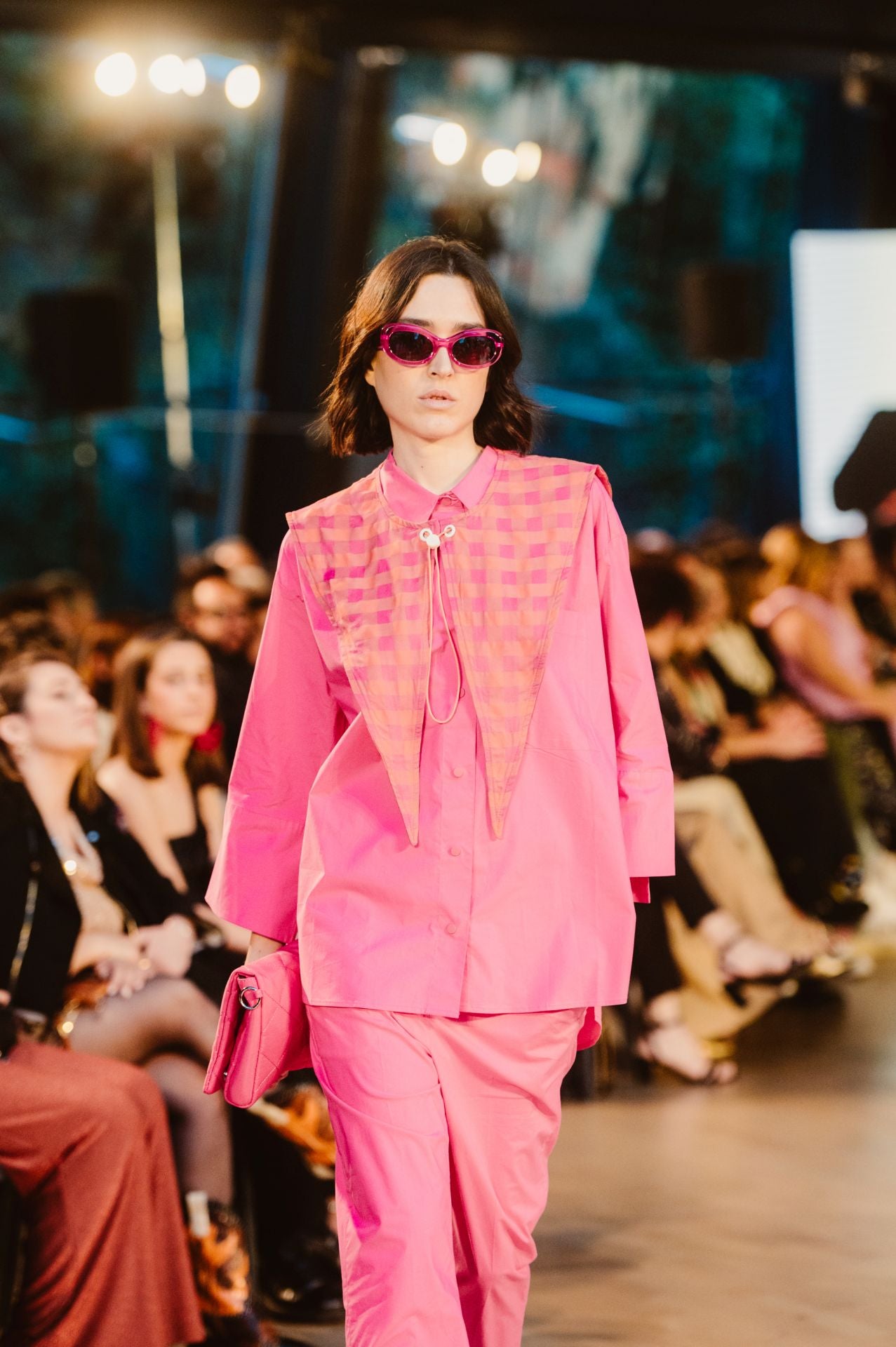El desfile 30 aniversario de Loreak Mendian