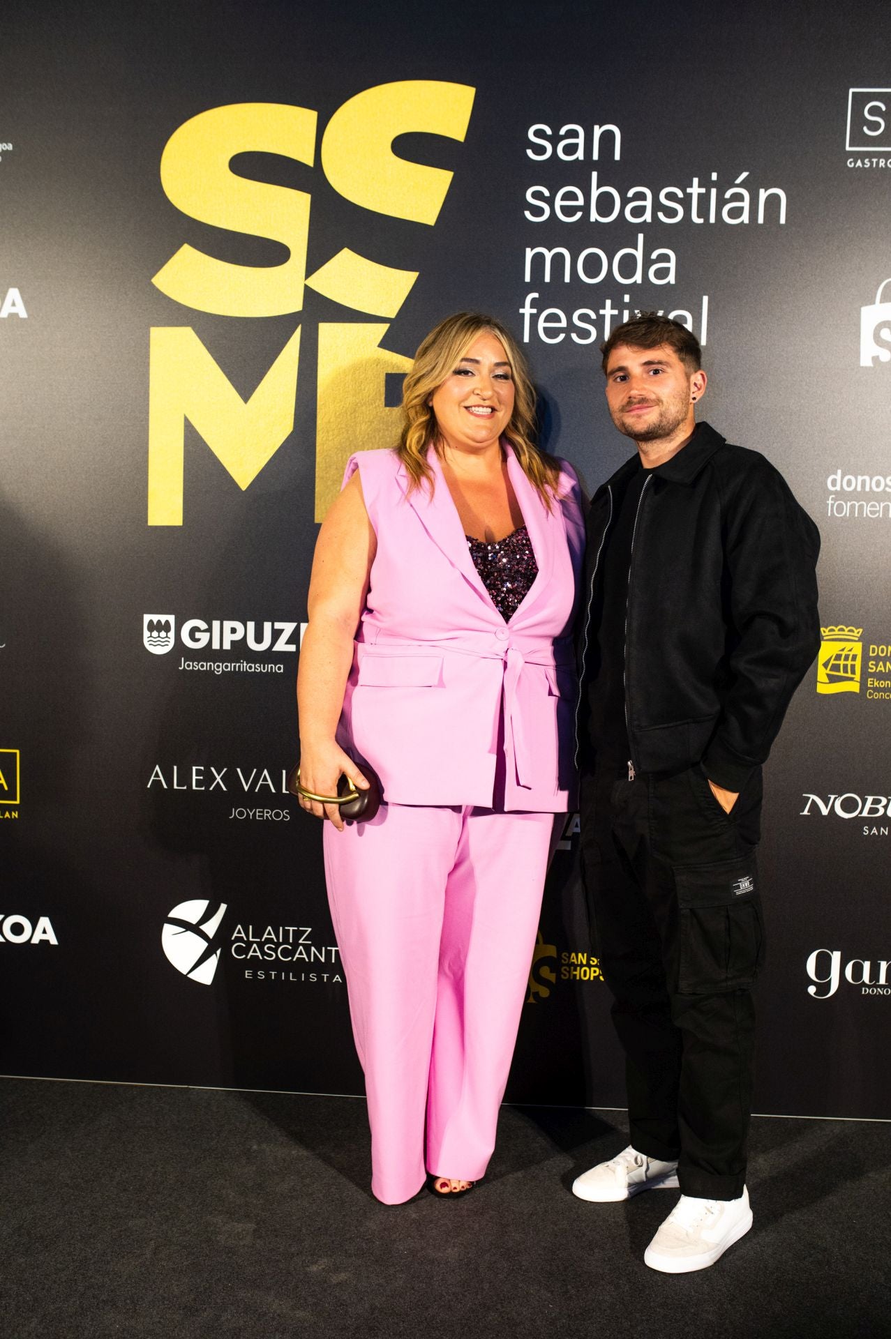 Diversión en el photocall de Loreak Mendian
