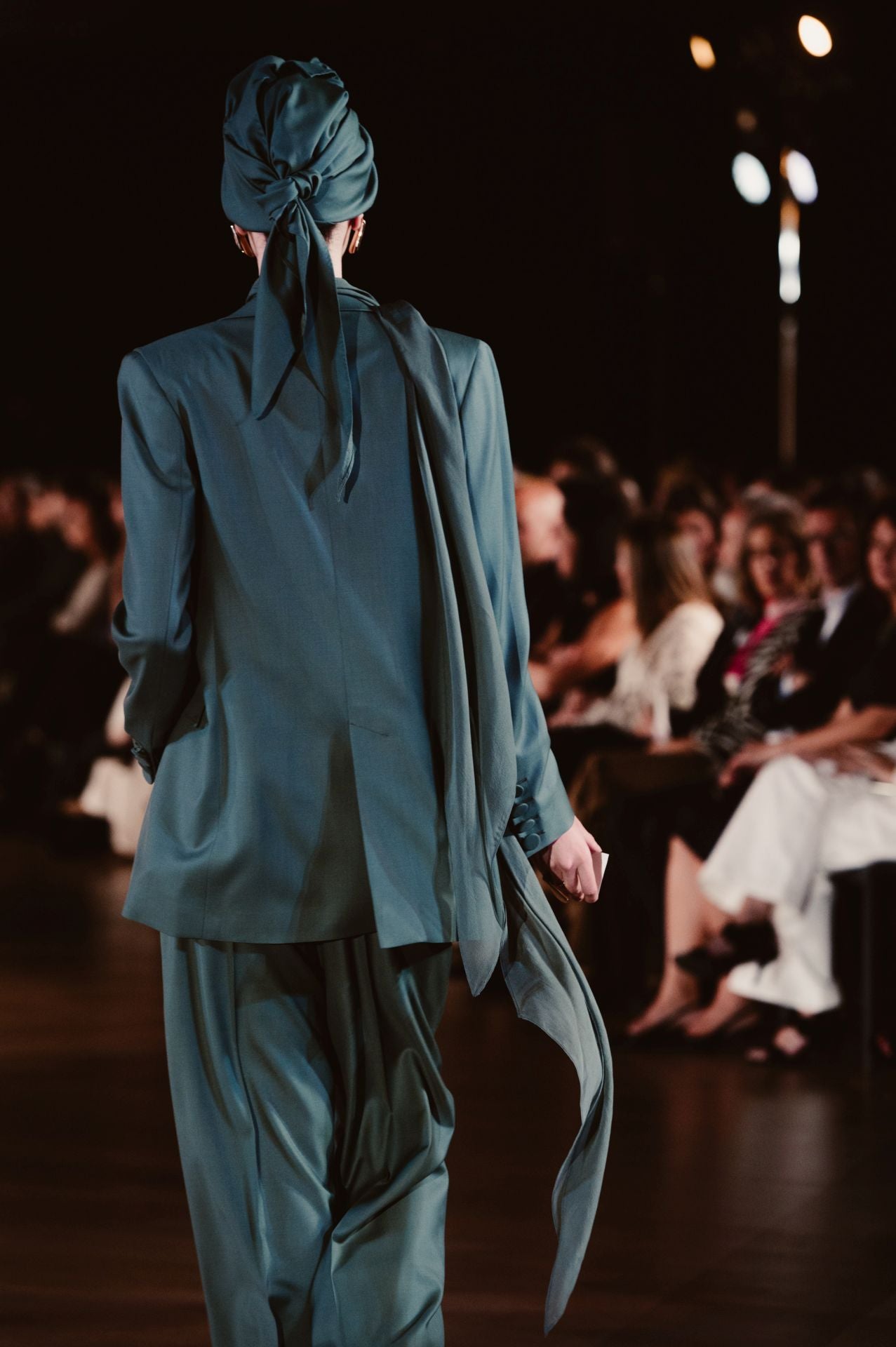 Ze García deslumbra en Balenciaga