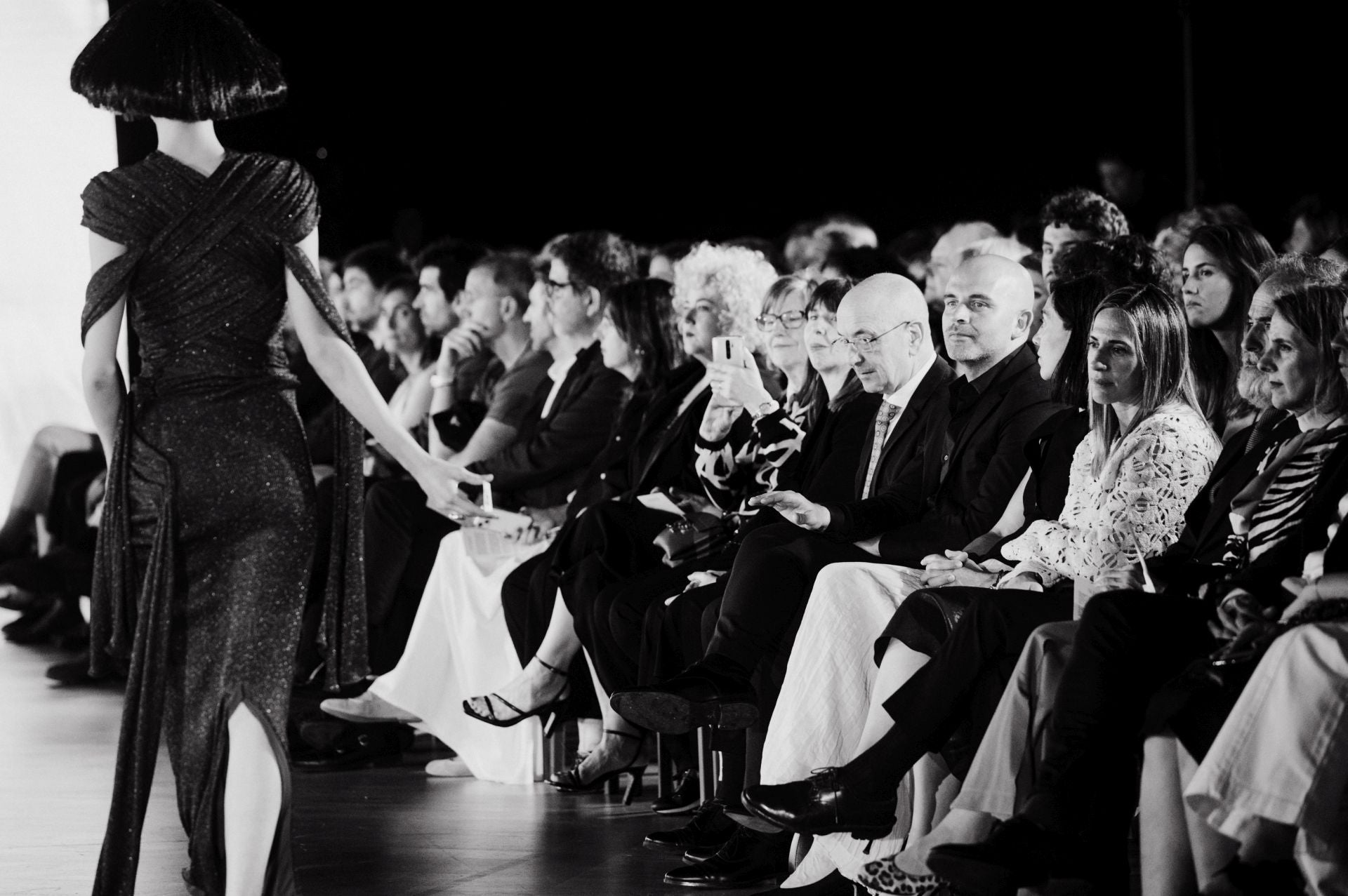 Ze García deslumbra en Balenciaga