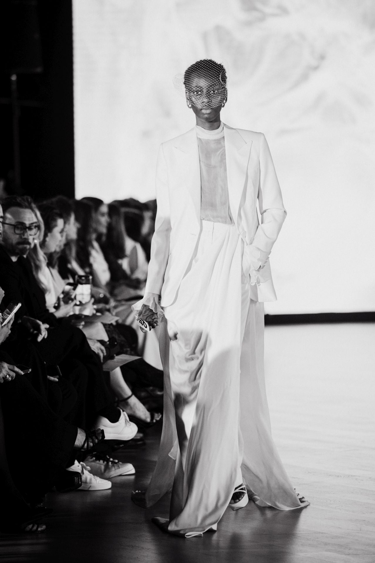 Ze García deslumbra en Balenciaga