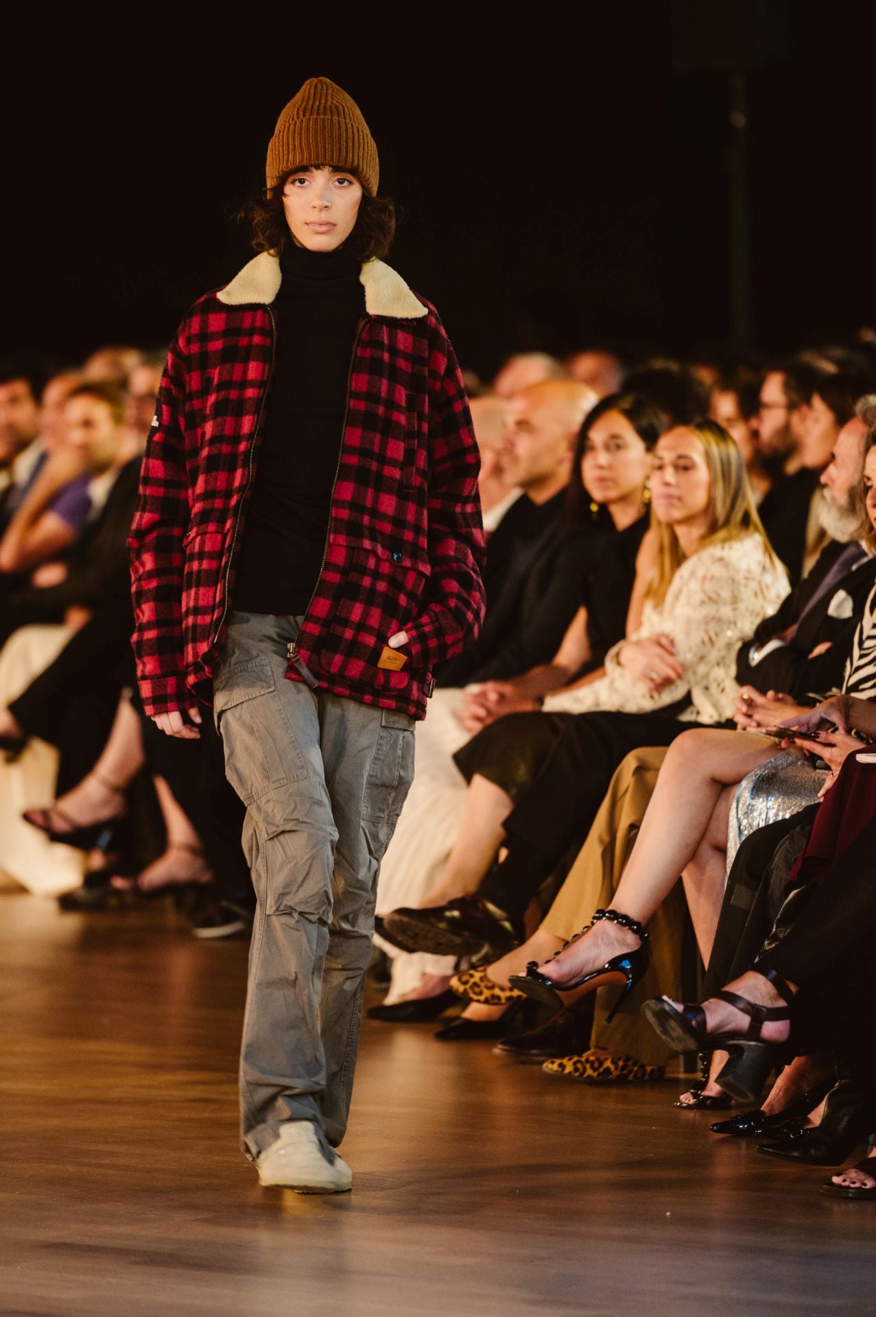 El desfile 30 aniversario de Loreak Mendian
