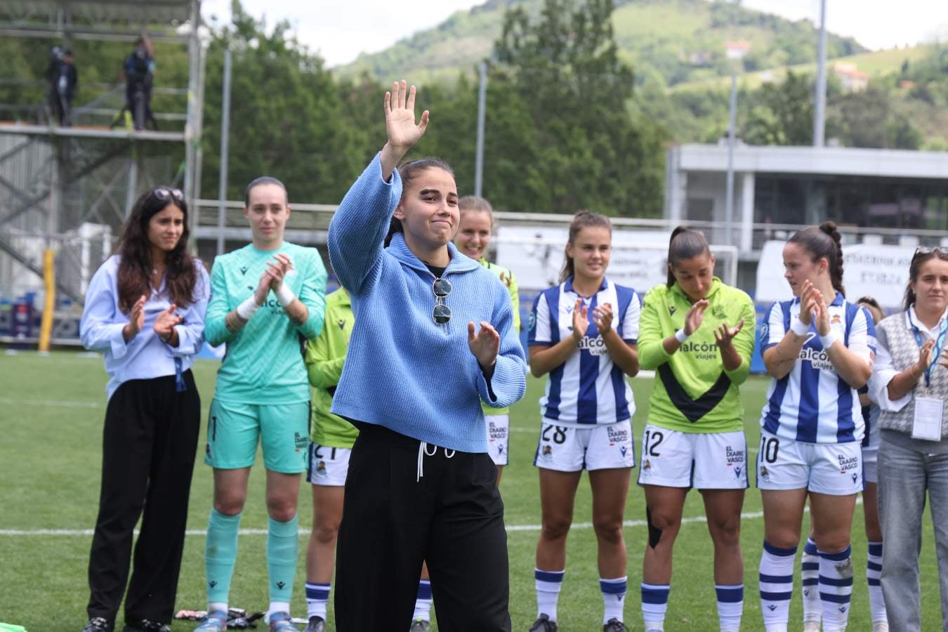 Victoria sobre el Granada en una jornada marcada por las despedidas