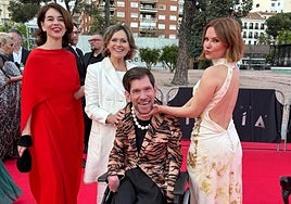 Isabel Stoffel, Mireia Gabilondo, Telmo Irureta y Aitziber Garmendia, ayer en la alfombra roja.