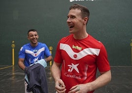 Iker Larrazabal e Iñaki Artola, en el Ogueta de Vitoria.