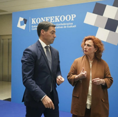Imanol Pradales y Rosa Lavín, momentos antes de la Asamblea General de Konfekoop.