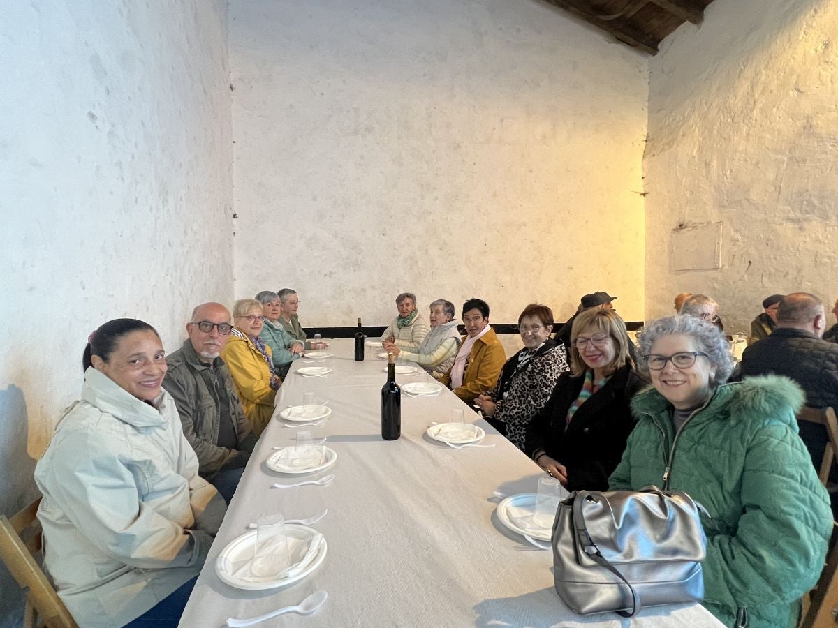 Los mayores protagonizan las primeras horas festivas en Eitza