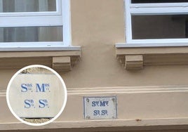 La curiosa placa que llama la atención a los vecinos de San Sebastián: este es su significado