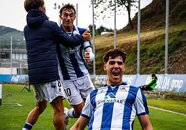 Eder García celebra un gol.
