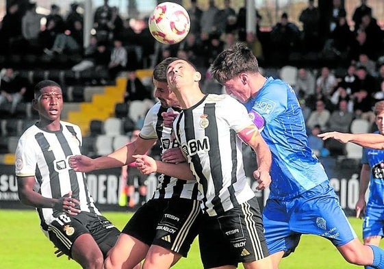 El Real Unión busca hacer su condición de local.