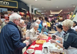 Los mercados de Donostia celebran este sábado San Pascual Bailón