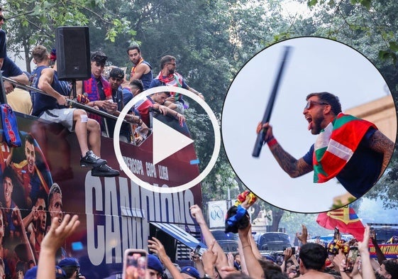 Iñigo Martínez durante las celebraciones por el título de liga del F.C. Barcelona