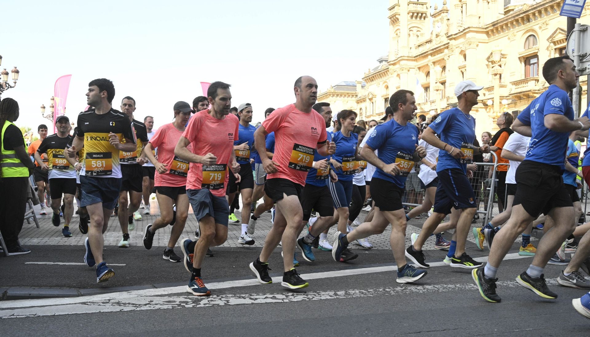 Récord de participación en la Carrera de Empresas
