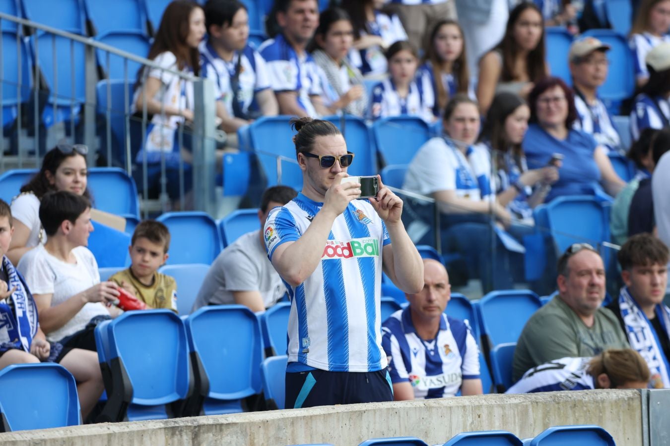 ¿Has estado en el Reale Arena? Búscate en nuestras fotos