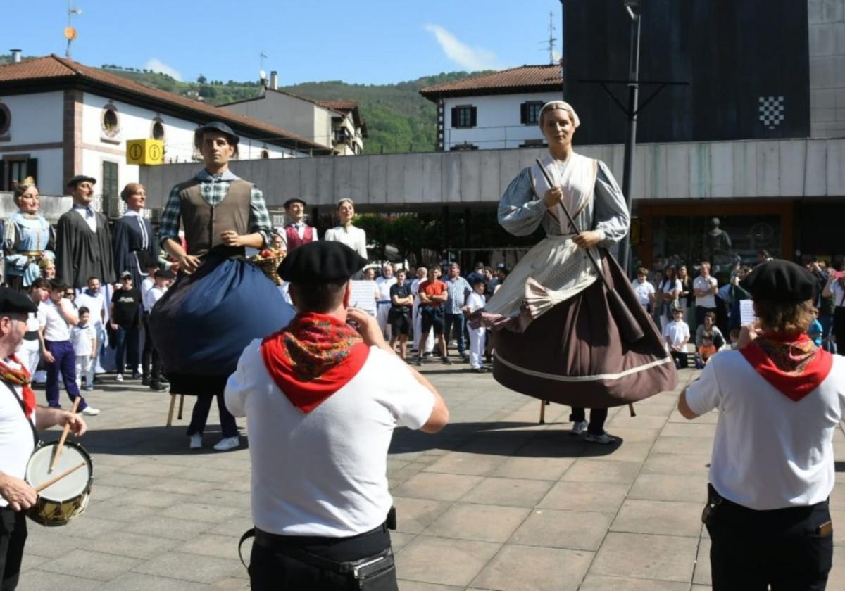 Gaiteros y gigantes, de celebración