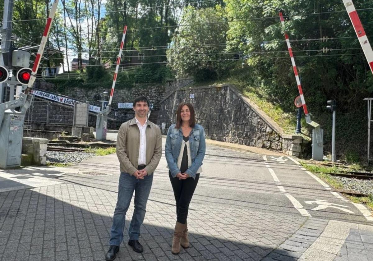 El PSE-EE valora «positivamente» la supresión del paso a nivel porque «representa un avance»