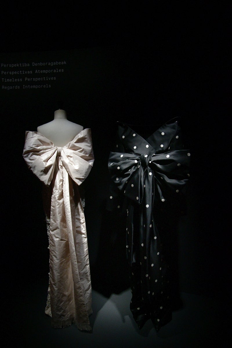 Exposición &#039;La sutileza de un diálogo&#039; en Balenciaga