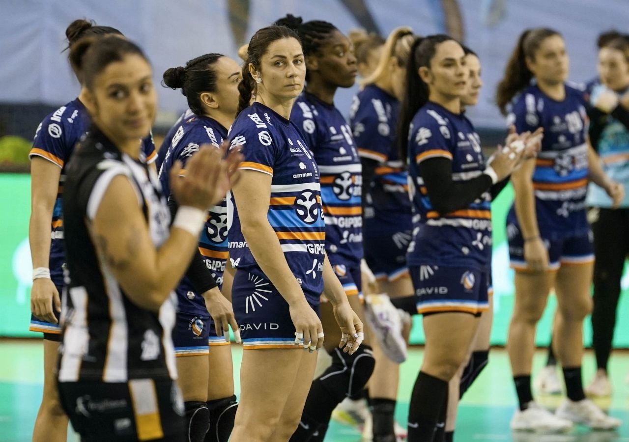 El Bera Bera homenajea a sus capitanas
