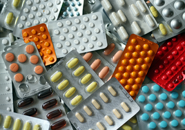 Un nuevo estudio alerta sobre el peligro de mezclar ibuprofeno con dos medicamentos