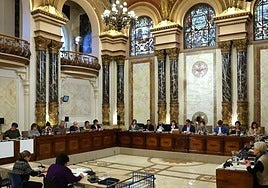 Malestar en el PNV después de que los socialistas hayan votado a favor de siete de las propuestas de EH Bildu