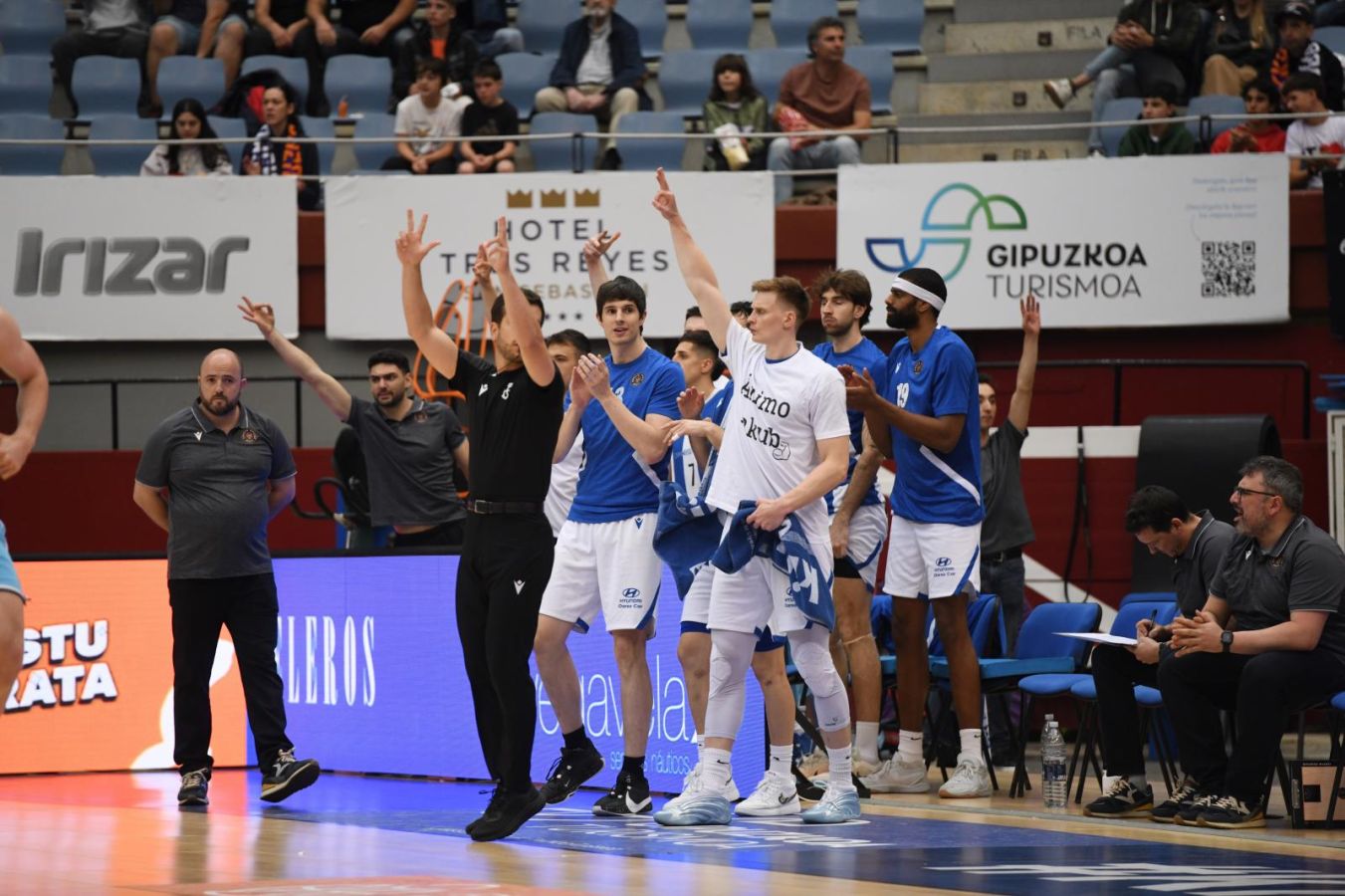 GBC 68 - Estudiantes 72